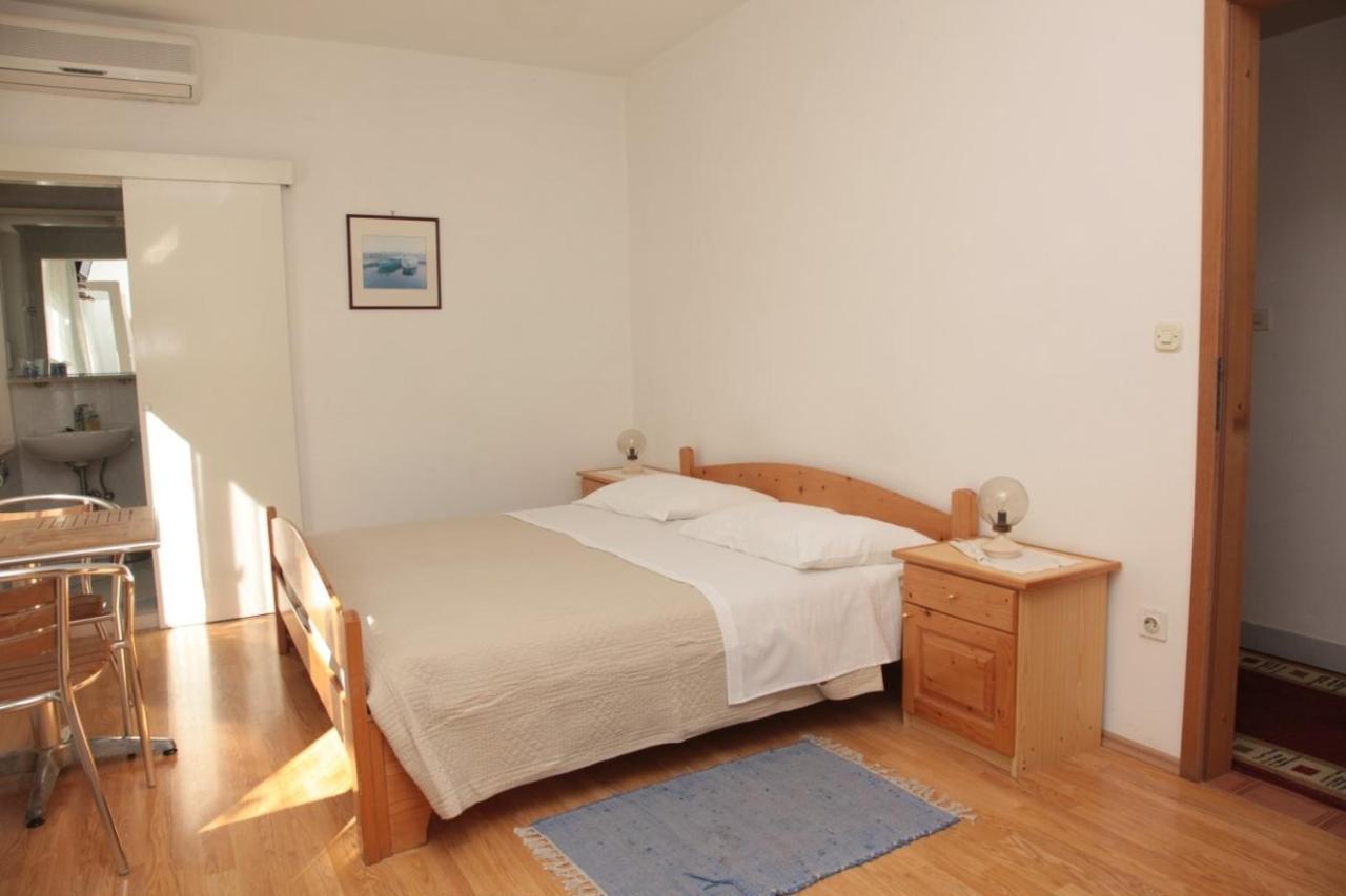 קורצולה App And Rooms Tereza - In Center מראה חיצוני תמונה